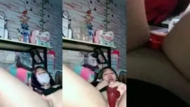 Abby BBW Colmek Dildo Sampai Becek Ngangkang